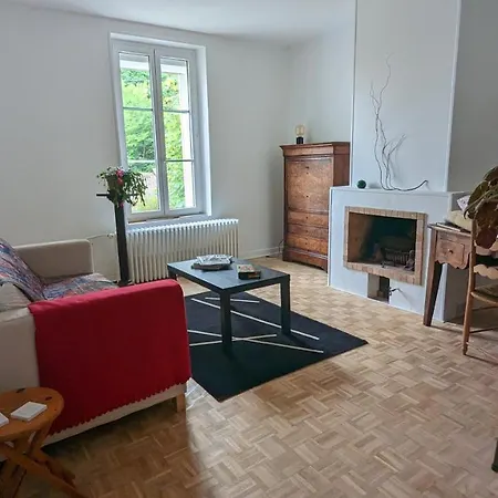 Apartman Les Volets Bleus *